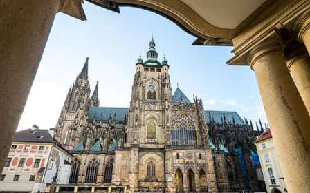 Praag: Hoogtepunten van de stad per bus, boot en te voet