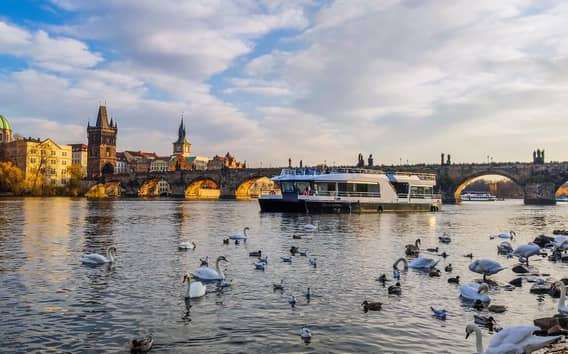 Praag: Vltava rivier rondvaart