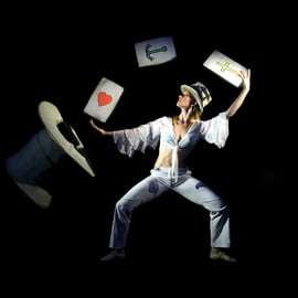 Praag: 1,5 Uur Black Light Theater Srnec voorstelling