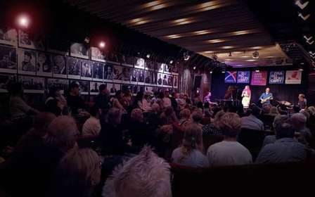 Praag: Concert in Reduta Jazz Club