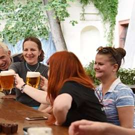 Praag: 3-uur durende biertour en traditioneel Tsjechisch diner