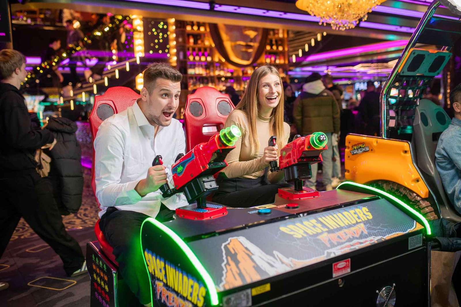 Arcadehal Praag: onbeperkt gamen bij LEVELS Prague