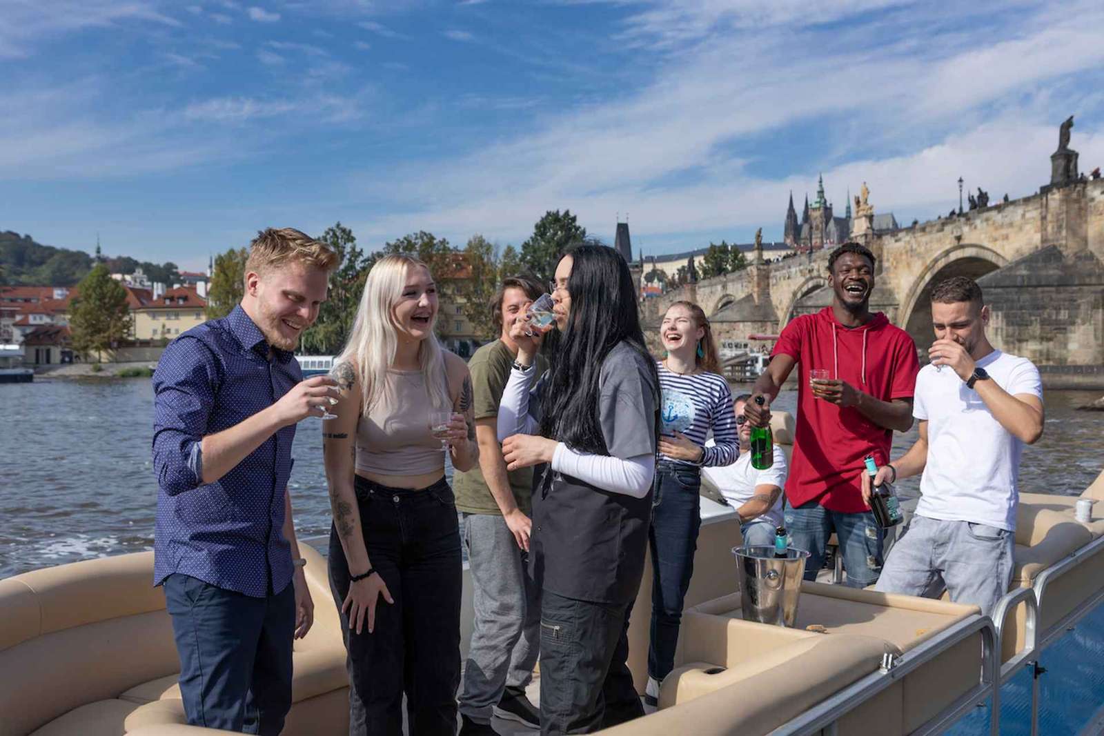 Praag: Bierboottocht
