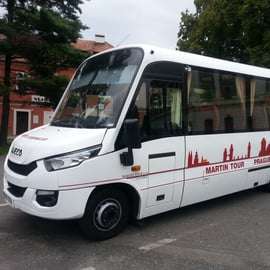 Vanuit Praag: All-inclusive bustour naar Terezin Memorial