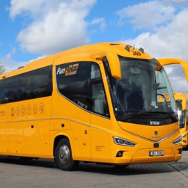Praag: Gemakkelijk met de bus van/naar Karlovy Vary