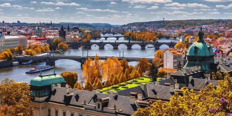 Praga's verborgen barokjuwelen buiten het kasteel