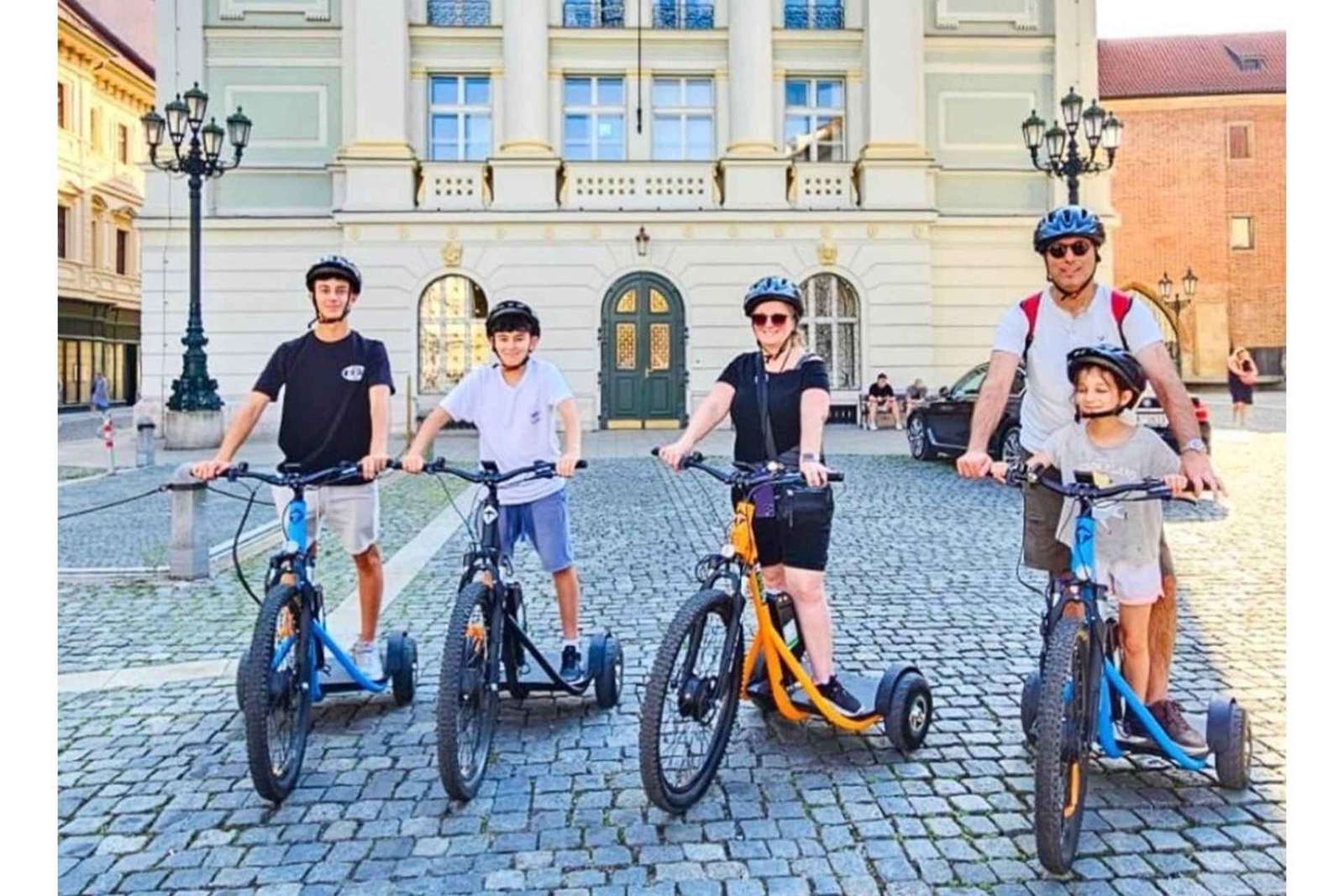 Praag: tour op elektrische Treco met gids