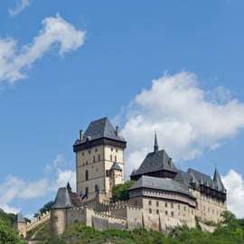 Kasteel Karlštejn vanuit Praag: rondleiding met entree