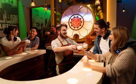 Praag: Pilsner Urquell belevenis & bierproeverij