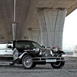 Praag: 1 Uur Vintage Limousine Huur