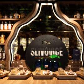 Praag: R. Jelinek Interactief Slivovitz Museum met proeverij