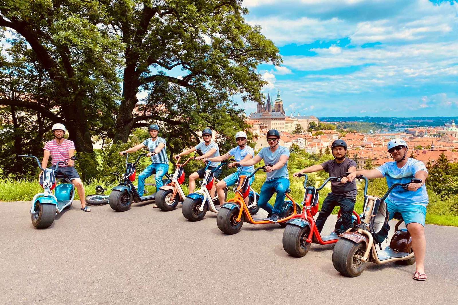 Praag: Fat Tire E-Scooter rondleiding