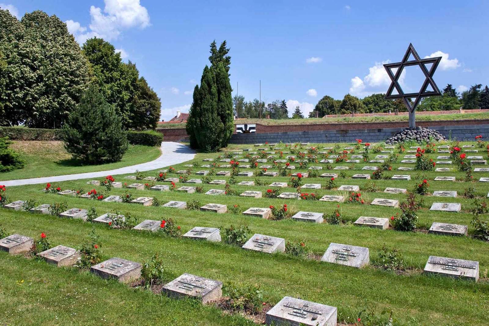 Vanuit Praag: Rondleiding door Terezín en het gettomuseum