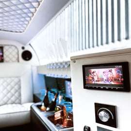 Praag: 1 Uur Vintage Limousine Huur