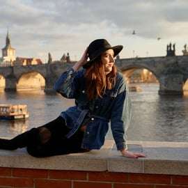 Fotoshoot in Praag met privéfotograaf op iconische plekken