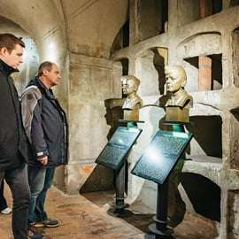Praag: Rondleiding door WOII & De Crypte van Operatie Anthropoid
