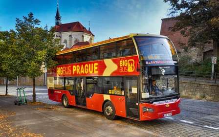 Praag: Big Bus Hop-on Hop-off Tour en riviercruise over de Moldau