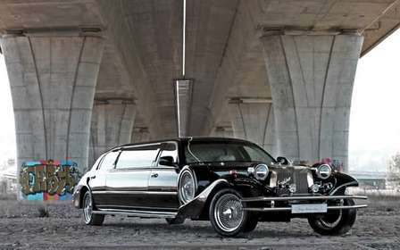 Praag: 1 Uur Vintage Limousine Huur