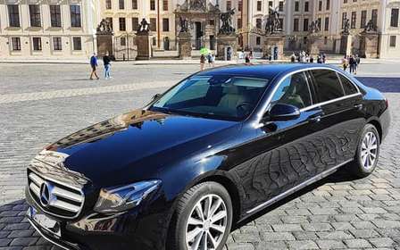 Praag Luchthaventransfers Taxi Vervoer van/naar Luchthaven