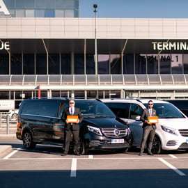 Vliegveld Praag: Gedeelde pendeldienst van/naar Václav Havel Luchthaven