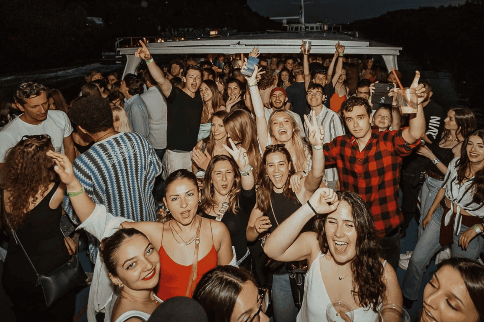 Praag: Party Cruise met Afterparty bij EPIC