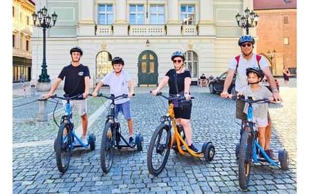 Praag: tour op elektrische Treco met gids