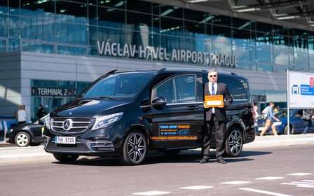 Vliegveld Praag: Gedeelde pendeldienst van/naar Václav Havel Luchthaven