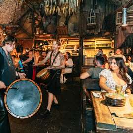 Praag: middeleeuws diner, incl. onbeperkt drankjes