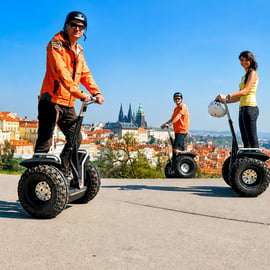 Praag: Gedeelde groep/privé segwaytour met hoteltransfer