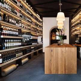 Wijnproeverij Praag met Enomatic-automaten en tapas