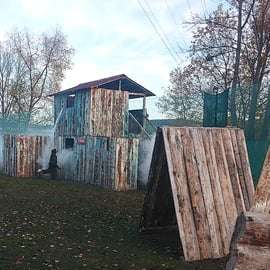 Praag: Paintballen
