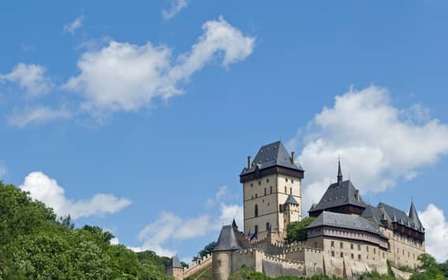 Praag: Rondleiding op kasteel Karlštejn met toegangsbewijs