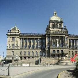Praag: unieke wandeltour met een lokale historicus