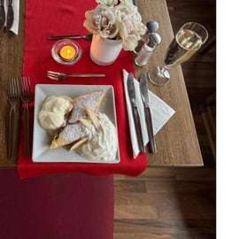 Dinerrondvaart met geserveerd 3-gangenmenu, 1 drankje inbegrepen