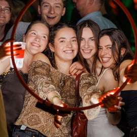 Praag: kroegentocht en internationaal feest