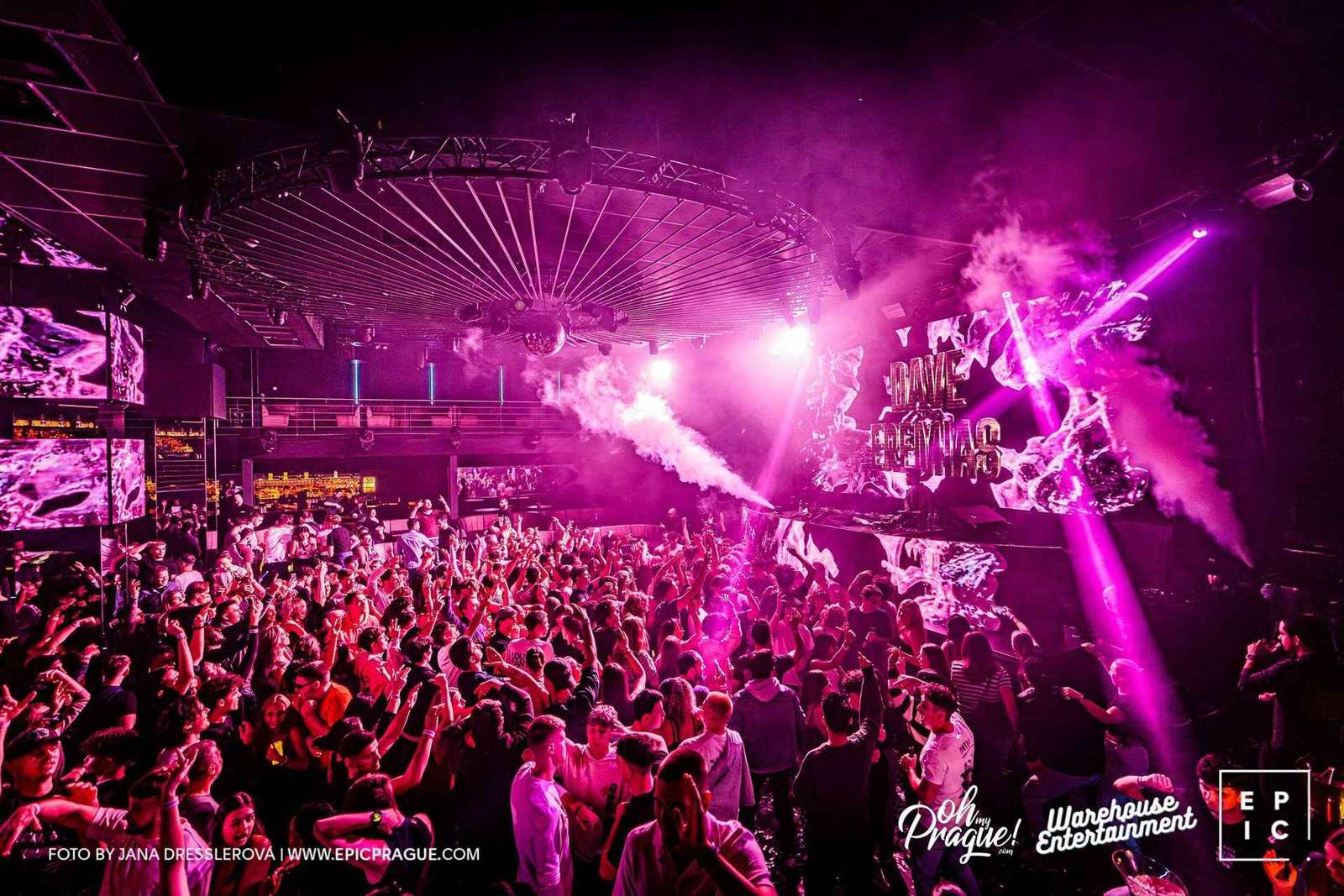 Praag: EPIC Nachtclub Toegangsbewijs