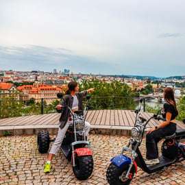 Praag: Sightseeingtour met rondleiding op een elektrische trike