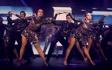 Praag: Adembenemende Cabaret Diner Show met 4-gangen menu
