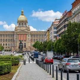 Praag: Nationaal Museum Ticket & Online Audiogids Stadsrondleiding