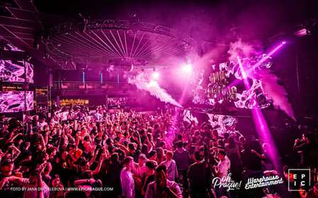 Praag: EPIC Nachtclub Toegangsbewijs