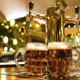 Praag: 3-uur durende biertour en traditioneel Tsjechisch diner
