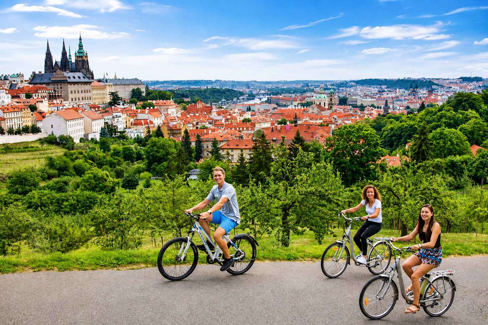 Praag: stadstour per fiets of e-bike met een lokale gids
